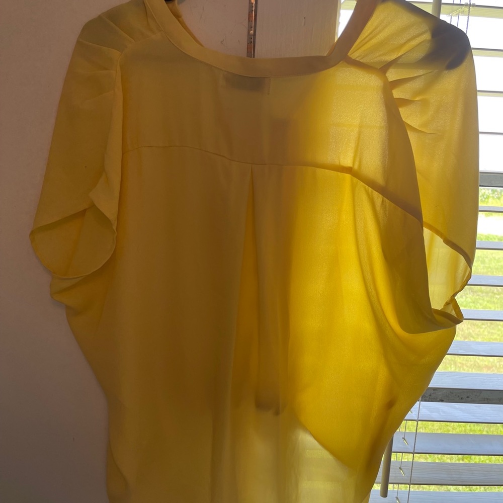 Button blouse - Picture 2 of 2